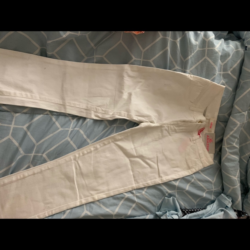 white jeggings